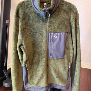 Mountain Hardwear Green Men’s Polartec High Loft Fleece Jacket
